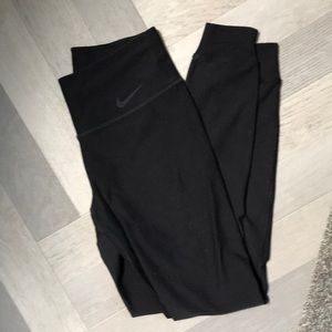 Nike leggings